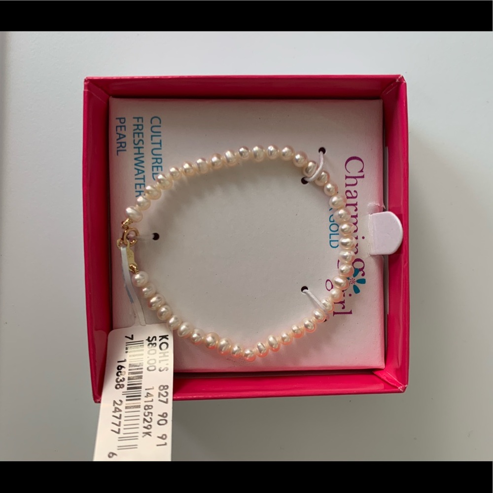 Pearl bracelet